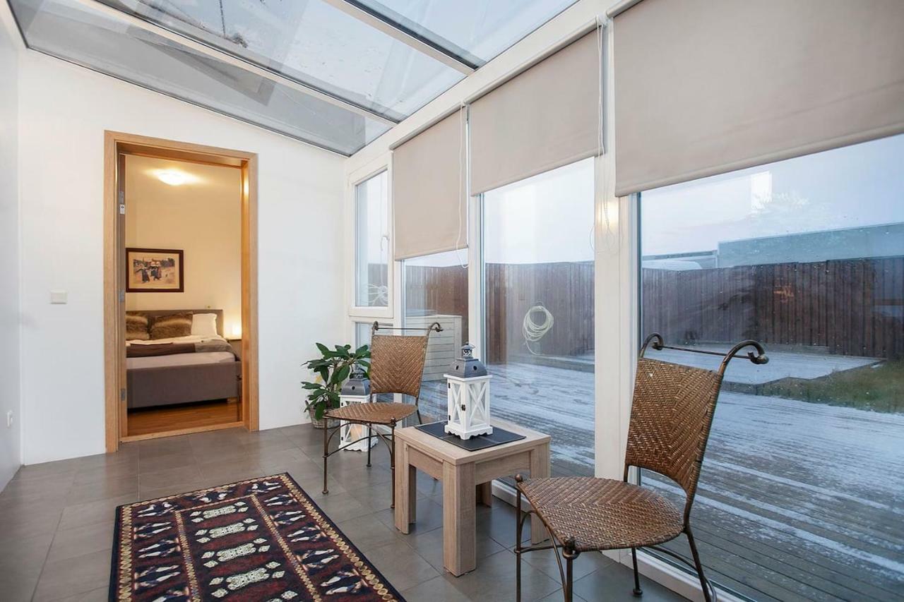 Cozy 3 Bedroom House Near The Blue Lagoon Njarthvik 外观 照片